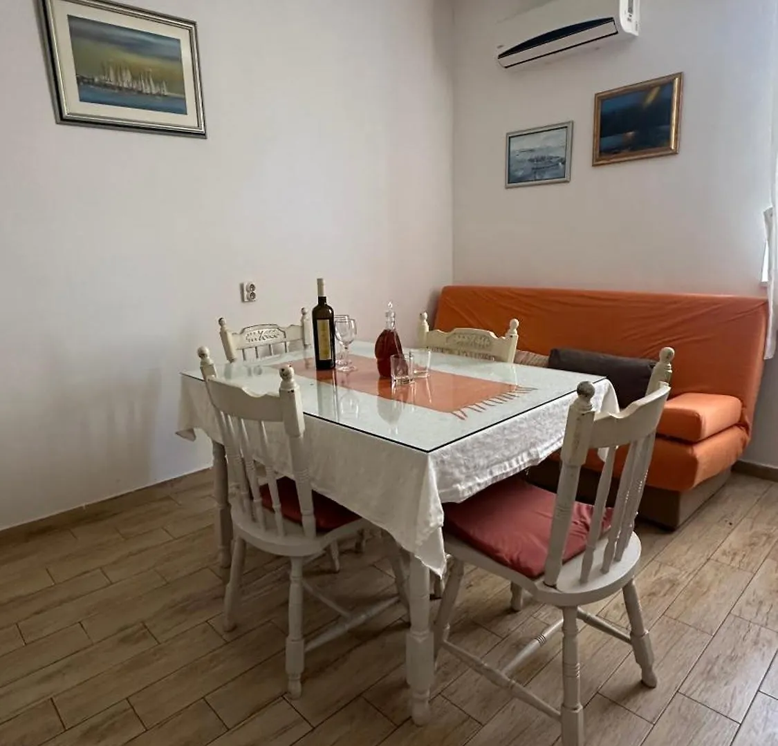 Apartment Apartman Duje Trogir